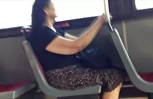 គ្រាន់តែបញ្ចេញពន្លឺនិងសហ