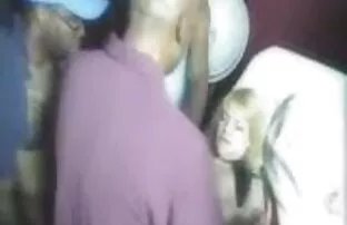 រោងមហោស្រពមនុស្សធំ Gangbang