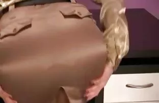 ការិយាល័យព្រះត្រៃឯក - ក្តៅ