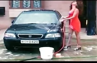 កជើងក្តៅ ០២