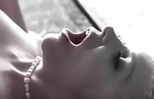 ជេនីហ្វឺរជញ្ជាំង ៧
