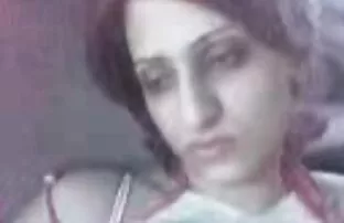 លេងជាមួយ pussy arab ជាតិខ្លាញ់នោះ