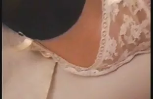 គ្រឿងសម្អាងចរពណ៌ស