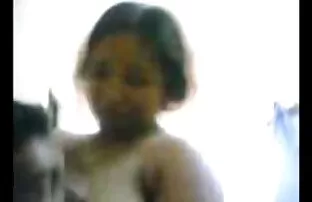 ដើមទ្រូងធំ ៗ សិចស៊ី kerala មីង