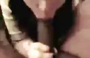 នារីជល់មាន់ស