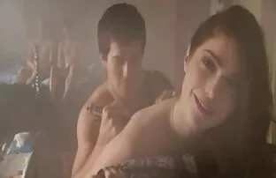 ស្បែក Janet Montgomery