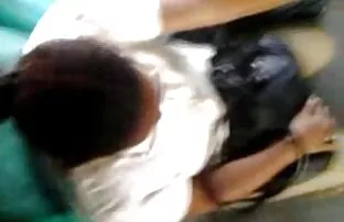 ប៉ះដៃនាងចាស់ខ្លាំងណាស់