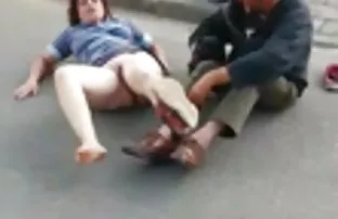 ទេ