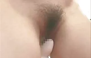 ក្មេងស្រីជិះកង់