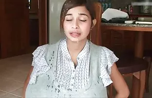 មុខពណ៌ប្រផេះ