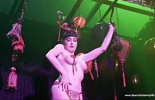 វ៉ែនតាឆ្នូតៗ