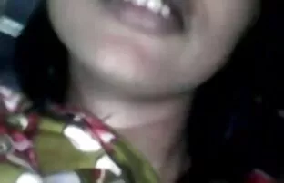 ខ្មាស់អៀន Bangla Desi ក្មេងស្រី Runa Self Shoot U សម្រាប់លេខ 1
