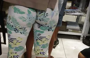 លាលាលីការ៉ា